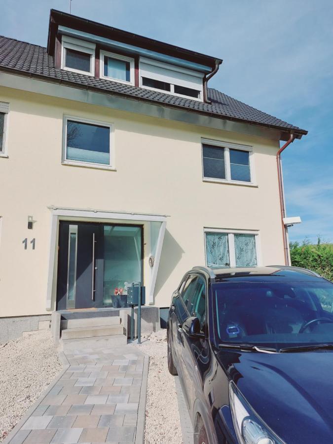 Modernes Souterrain Apartment Black Forest Mit Separatem Eingang Und Kfz-Stellplatz Bad Dürrheim Exteriör bild